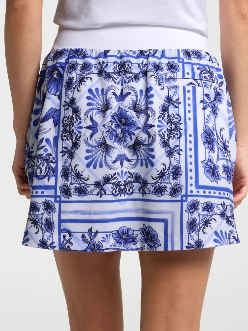 Walter Hagen Women's Performance 11 Lightweight Golf Skort - Inseam: 16" Length - Picture 4 of 7